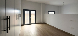 Enrique de las Marinas, 43